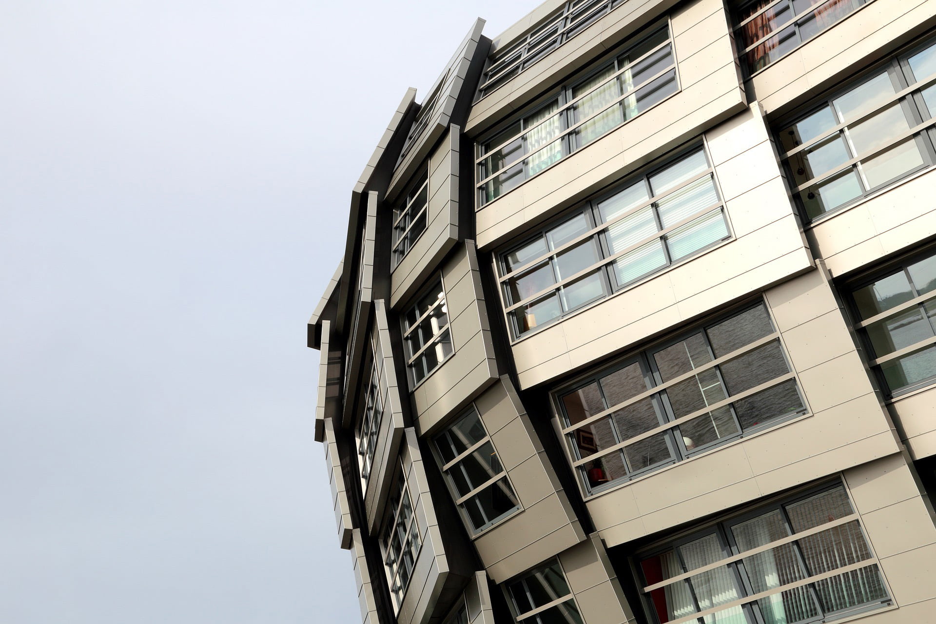 The Wave, Almere - aluminium clad